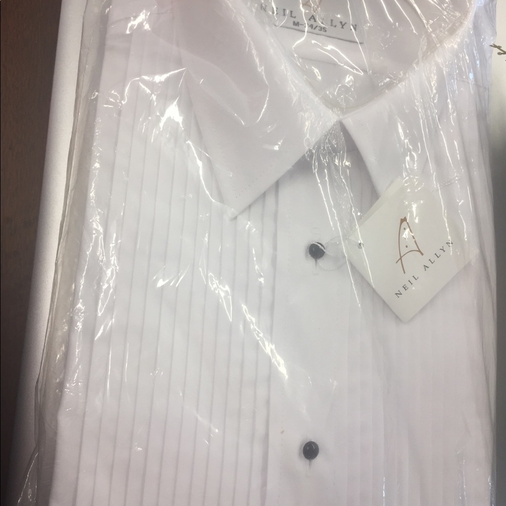 Men’s dress shirt